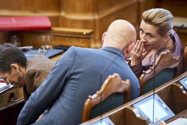 Opening debate in the Danish Parliament: Prime Minister Mette Frederiksen of the Social Democratic Party and Minister of Taxation Jakob Engel Schmidt of the Moderates during the opening debate of the Danish Parliament in the Parliament Hall at Christiansborg on Thursday, October 8, 2026. Photo by Thomas Traasdahl, Ritzau Scanpix, Copenhagen, Denmark Copyright: RitzauxScanpix ThomasxTraasdahlx spdk20261008-105142-L