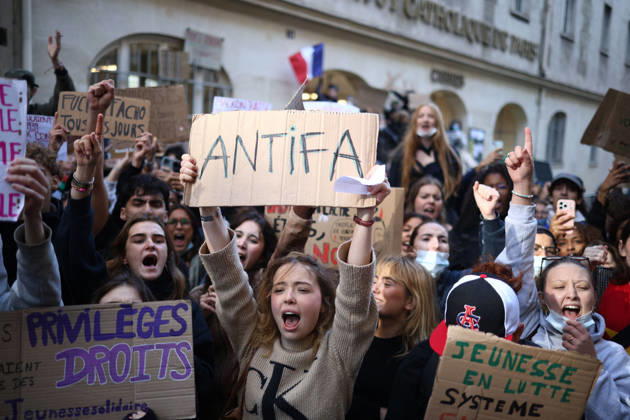 Catholic Institute of Paris Blockade - Paris Students blocking campus of Catholic Institute of Paris ( Institut Catholique de Paris ) in Paris, on October 8, 2026 as they continue their protest to demand the hiring of substitute teachers, increased resources, and decent learning conditions. Photo by Raphael Lafargue ABACAPRESS.COM Paris Ile-de-France France Copyright: xLafarguexRaphael ABACAx