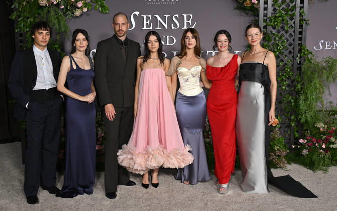 ˜Sense and Sensibility™ Los Angeles Premiere Frank Dillane, Stacy Martin, Herbert Nordrum, Esme Creed-Miles, Daisy Edgar-Jones, Bethany Slater and Caitriona Balfe arriving at the Sense and Sensibility Los Angeles premiere held at the United Theatre in Los Angeles, Ca. on October 7, 2026. Los Angeles United Theatre California USA Copyright: xStarbuck xAFF-USA.COMx