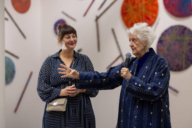 Exhibition Au Dela by Sheila Hicks PHOTOPQR VOIX DU NORD FLORENT MOREAU October 8, 2026, Lille October 8, 2026, Artist Sheila Hicks at the Palais des Beaux-Arts, where she is presenting her exhibition Beyond PHOTO FLORENT MOREAU LA VOIX DU NORD LILLE, FRANCE, OCTOBER 8, 2026 Sheila Hicks – Beyond exhibition at the Palais des Beaux Arts in Lille The internationally renowned American artist presents a new installation in the museum’s atrium, exploring textile fiber through monumental works created especially for the space HAUTS-DE-FRANCE, France Copyright: xPHOTOPQR VOIXxDUxNORD MAXPPPxFLORENTxMOREAUx 20261008VDN9620 20261008VDN9620