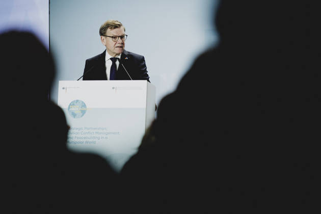 Johann Wadephul, CDU, Federal Minister of Foreign Affairs, photographed during the Berlin Peace Dialogue in Berlin on October 8, 2026. Photographed on behalf of the Federal Foreign Office, Berlin, Germany Copyright: xFlorianxGaertnerx