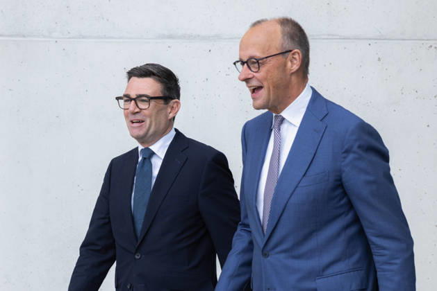 Chancellor Merz Welcomes British Prime Minister Burnham Germany, Berlin, October 8, 2026 Chancellor Friedrich Merz (CDU) welcomes Andrew Burnham, Prime Minister of the United Kingdom of Great Britain and Northern Ireland, on his inaugural visit to the Federal Chancellery