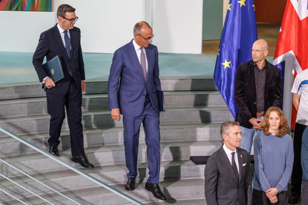 Exchange of the instruments of ratification of the Kensington Treaty by Federal Chancellor Friedrich Merz (CDU) and the Prime Minister of the United Kingdom of Great Britain and Northern Ireland, Andrew Burnham Exchange of the instruments of ratification of the Kens