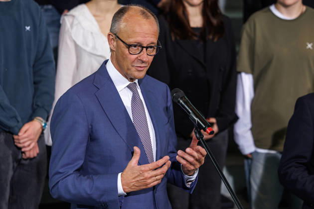 Exchange of the instruments of ratification of the Kensington Treaty by Federal Chancellor Friedrich Merz (CDU) and the Prime Minister of the United Kingdom of Great Britain and Northern Ireland, Andrew Burnham Exchange of the instruments of ratification of the Kens