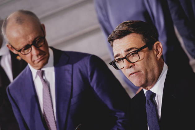 L R Friedrich Merz of the CDU, Chancellor of Germany, and Andrew Burnham, Prime Minister of the United Kingdom, photographed during a press conference in Berlin, October 8, 2026, Berlin, Germany Copyright: xFlorianxGaertnerx