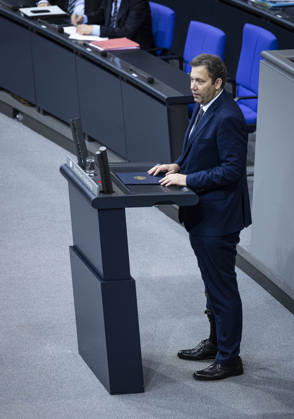 Lars Klingbeil, Federal Minister of Finance, speaks before the Bundestag on income tax reform. Berlin, October 8, 2026. Berlin, Germany Copyright: xRubyxTilkornx