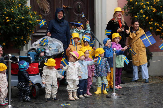Queen Silvia of Sweden Visits Mainau Island, Konstanz, Mainau, October 8, 2026 Her Majesty Queen Silvia of Sweden visits Mainau Island near Konstanz in Baden-Württemberg, Germany Copyright: xMatthiasxGränzdörferx