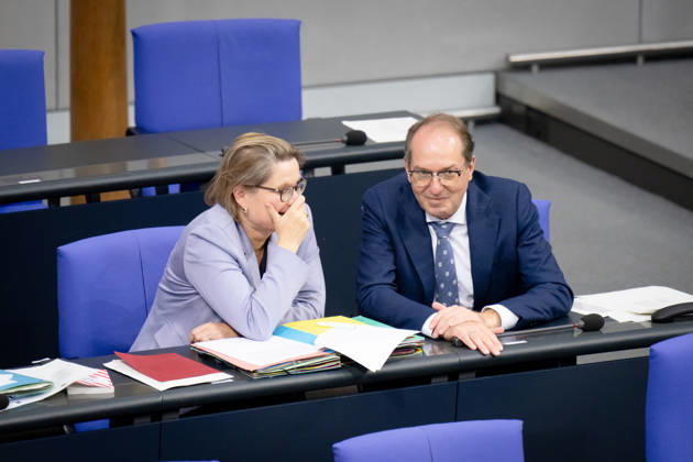 Alexander Dobrindt, Federal Minister of the Interior; Stefanie Hubig, Federal Minister of Justice and Consumer Protection; Reichstag Building; Bundestag; session week; Alexander Dobrindt, Federal Minister of the Interior; Stefanie Hubig, Federal Minister of Justice and Consumer Protection; Berlin, Berlin, GER