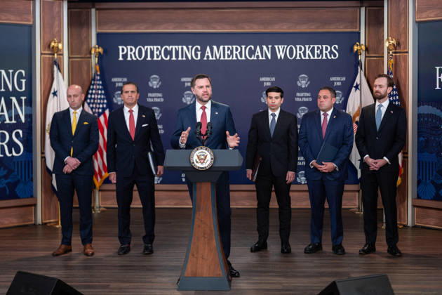 JD Vance During Immigration Program Announcement - Washington Vice President JD Vance gives remarks during an announcement in the South Court Auditorium of the Eisenhower Executive Office Building at the White House in Washington, DC, US, on Thursday, Oct. 8, 2026. The Trump administration said Thursday that it would suspend an immigration program for multiple tech firms, including Microsoft Corp., alleging widespread abuse of a worker visa system. Photo by Aaron Schwartz Pool ABACAPRESS.COM Washington District of Columbia Copyright: xPool ABACAx