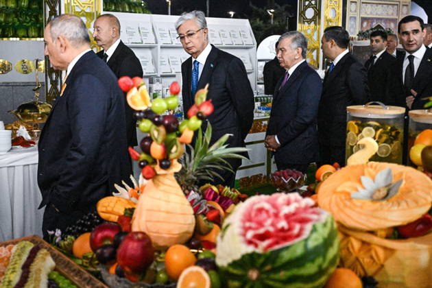 TURKMENISTAN, BALKAN PROVINCE - OCTOBER 8, 2026: Presidents Ilham Aliyev of Azerbaijan, Kassym-Jomart Tokayev of Kazakhstan, and Shavkat Mirziyoyev (L-R middle) of Uzbekistan visit a traditional food festival in the Awaza National Tourist Zone on the sidelines of a meeting of the CIS (Commonwealth of Independent States) Council of Heads of State in Turkmenbasy Turkmenistan - ZUMAt113 20261008_zaa_t113_549 Copyright: xSergeixBobylevx