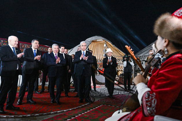 TURKMENISTAN, BALKAN PROVINCE - OCTOBER 8, 2026: Sergei Lebedev, Secretary General of the Commonwealth of Independent States (CIS), Presidents Japar Sadyrov of Kyrgyzstan, Shavkat Mirziyoyev of Uzbekistan, and Kassym-Jomart Tokayev (L-R front) of Kazakhstan visit a traditional food festival in the Awaza National Tourist Zone on the sidelines of a meeting of the CIS Council of Heads of State in Turkmenbasy Turkmenistan - ZUMAt113 20261008_zaa_t113_551 Copyright: xSergeixBobylevx