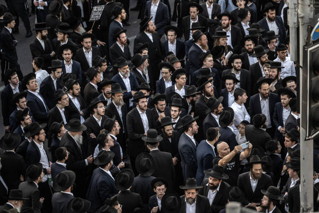 Anti-military service Ultra-Orthodox Jews block road to West Jerusalem JERUSALEM - OCTOBER 8: Ultra-Orthodox Jews, known as Haredi, protest the lack of legislation exempting yeshiva students from mandatory military service and the detention of students on grounds of draft evasion in West Jerusalem, on October 8, 2026. Haredi protesters lie on the road leading to West Jerusalem and block traffic, while Israeli police deployed to the scene intervene against the demonstrators. Mostafa Alkharouf Anadolu Jerusalem Israel. Editorial use only. Please get in touch for any other usage.  Copyright: x2026xAnadoluxMostafaxAlkharoufx
