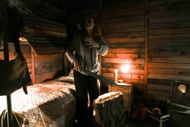 October 8, 2026, New York, New York, USA: An actor portraying Pam Voorhees holds a knife as Universal Peacock hosts a Camp Crystal Lake experience at the 2026 New York Comic Con at the Javits Center on October 8, 2026 in New York. Crystal Lake premieres on Peacock on October 15. The series is a prequel to the Friday the 13th franchise. New York USA - ZUMAb148 20261008_zap_b148_035 Copyright: xBryanxSmithx