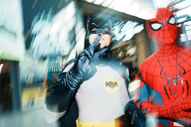 October 8, 2026, New York, New York, USA: People in cosplay as Batman and Spiderman at the 2026 New York Comic Con at the Javits Center on October 8, 2026 in New York. New York USA - ZUMAb148 20261008_zap_b148_039 Copyright: xBryanxSmithx