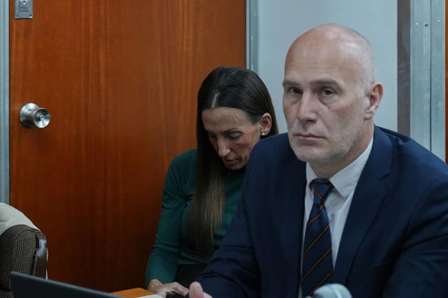 Closing arguments begin in the Maradona s death in Argentina SAN ISIDRO, ARGENTINA - OCTOBER 8: The main defendant, Agustina Copsachov (L) is seen at courthouse as prosecutors and plaintiff attorneys present their closing arguments before Oral Criminal Court No. 7 in San Isidro, Argentina on October 8, 2026. The trial has entered its final stage, with the accusing parties seeking severe penalties against seven medical professionals charged with homicide with eventual intent over allegations of negligent and indifferent medical care that contributed to Maradona’s death. Luciano Gonzalez Anadolu San Isidro Argentina. Editorial use only. Please get in touch for any other usage.  Copyright: x2026xAnadoluxLucianoxGonzalezx
