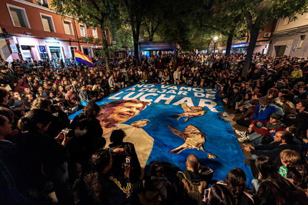 Thousands march in Madrid to honor Maricarmen Abascal after her death MADRID, SPAIN - OCTOBER 8: Thousands of people march through central Madrid to pay tribute to Maricarmen Abascal, an 87-year-old woman who died two weeks after being evicted from her home, where she had lived for more than 70 years in Madrid, Spain on October 8, 2026. Her eviction and subsequent death have sparked widespread protests across Spain, with demonstrators demanding stronger housing protections and action against the country s housing crisis. Diego Radames Anadolu Madrid Spain. Editorial use only. Please get in touch for any other usage.  Copyright: x2026xAnadoluxDiegoxRadamesx