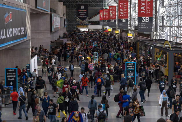October 8, 2026, New York, New York, USA: People in costumes and makeup pose during New York Comic Con 2026 at the Javits Center in New York City, United States, on Thursday, October 8, 2026. New York USA  - ZUMAc233 20261008_zsp_c233_026 Copyright: xVanessaxCarvalhox