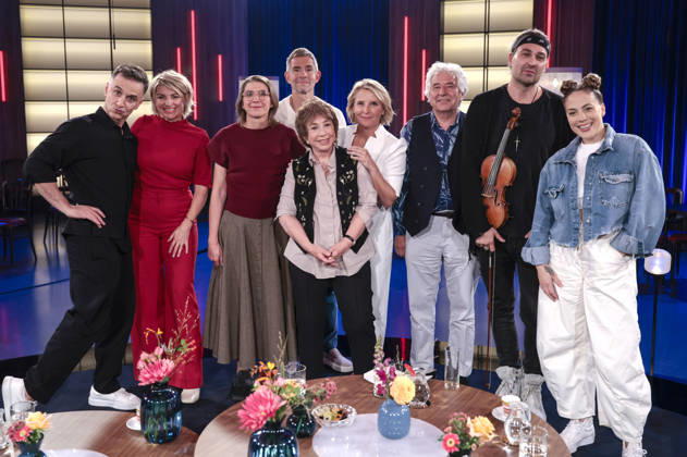 Özcan Cosar, Sabine Heinrich, Ronja Schnabel, Micky Beisenherz, Elfie Donnelly, Susan Link, Ronald Schnabel, David Garrett, and LaFee during the taping of the WDR talk show Kölner Treff at WDR Studio BS 3 in Cologne, October 8, 2026 Foto:xR.xSchmiegeltx xFuturexImagex koelner_treff0810_6001