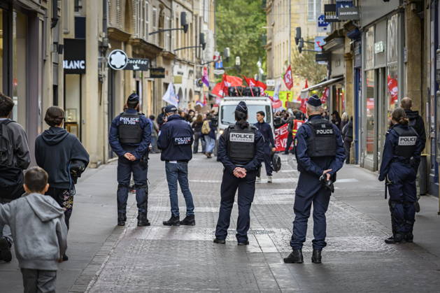 October 8, 2026, Lorraine, Metz: On Thursday, as in the rest of France, several hundred students protested in downtown Metz for better conditions in schools. bub