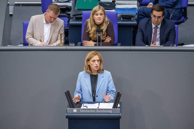 Bundestag: Karin Prien (CDU), Federal Minister for Family Affairs, at the German Bundestag on October 9, 2026, in Berlin, Berlin, Berlin, Germany, Bundestag