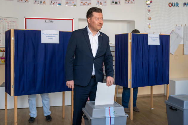 The two-day elections to municipal assemblies started in the Czech Republic together with the first round of the elections to one-third of the Senate, on October 9, 2026. On the photo votes Tomio Okamura, chairman of the SPD and Speaker of the Chamber of Deputies, in Prague, Czech Republic. (CTKxPhoto OndrejxDeml) CTKPhotoP2026100905195 CTKPhotoP2026100905195