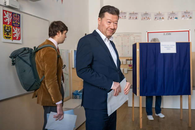 The two-day elections to municipal assemblies started in the Czech Republic together with the first round of the elections to one-third of the Senate, on October 9, 2026. On the photo comes to vote Tomio Okamura, chairman of the SPD and Speaker of the Chamber of Deputies, in Prague, Czech Republic. (CTKxPhoto OndrejxDeml) CTKPhotoP2026100905220 CTKPhotoP2026100905220