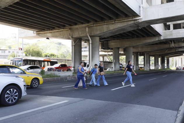 Strong 7.7 magnitude earthquake strikes Panama PANAMA CITY, PANAMA - OCTOBER 9: A strong 7.7 magnitude earthquake hit southern Panama on October 9, 2026, according to the US Geological Survey (USGS), upgrading its initial magnitude estimate from 7.6. The earthquake struck 12 kilometers (7.4 miles) west-southwest of Pitaloza Arriba at a depth of 12.6 kilometers (7.8 miles), the USGS said. There were no immediate reports of casualties or major damage. There was no tsunami warning, advisory, watch, or threat in effect, according to the US Tsunami Warning Center. According to local media, Panama International Airport has been temporarily closed. Daniel Gonzalez Anadolu Panama City Panama. Editorial use only. Please get in touch for any other Copyright: x2026xAnadoluxDanielxGonzalezx