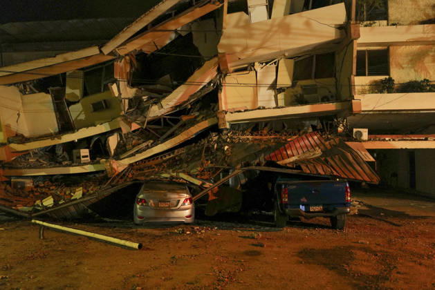 Strong 7.7 magnitude earthquake strikes Panama PENONOME, PANAMA - OCTOBER 9: Cars are seen under the rubble of a collapsed building following the powerful 7.7 magnitude earthquake in Penonome, Panama, on October 9, 2026. A powerful 7.7-magnitude earthquake struck Panama on Friday, causing widespread power outages, severe structural damage, and panic among residents. Mauricio Valenzuela Anadolu Penonome Panama. Editorial use only. Please get in touch for any other usage.  Copyright: x2026xAnadoluxMauricioxValenzuelax