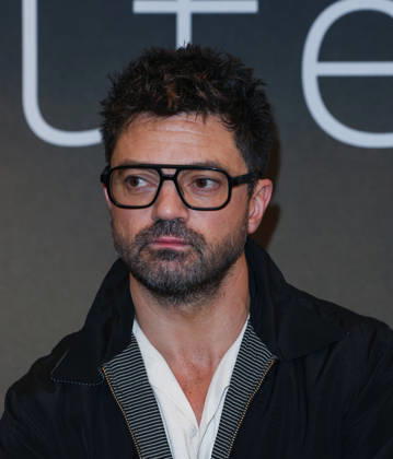 October 9, 2026, London, United Kingdom: Dominic Cooper attends the London Photocall for new ITV series Adultery at The Soho Hotel. London United Kingdom  - ZUMAs197 20261009_aaa_s197_513 Copyright: xBrettxCovex