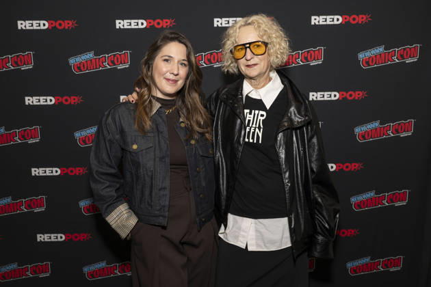 October 9, 2026, New York, New York, USA: CATHERINE CRABTREE and LOU EYRICH attend the press room for American Horror Story 13 on FX during New York Comic Con at Jacob Javits Convention Center in New York. 9 October 2026 New York USA  - ZUMAa265 20261009_zep_a265_094 Copyright: xEricxAcquayex
