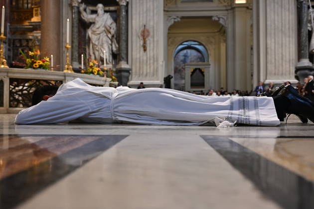 IPA89501716 - Italy, Rome, Vatican, October 10, 2026: Cardinal Baldo Reina celebrates a Mass for the ordination of deacons at St. John Lateran. Photograph by ALESSIA GIULIANI Catholic Press Photo  Copyright: xx xAlessiaxGiuliani Catholipressphox IPA89501716