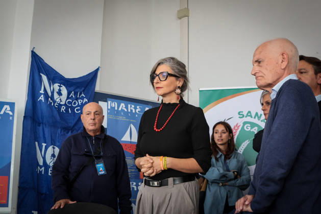 IPA89504327 - Naples, October 10, 2026: Conference at the former NATO base; Greta Thunberg in Bagnoli discussing the CPRs, and today at the march and the pro-PAL debate with Francesca Albanese (NeaPhoto Renato Esposito)  Copyright: xx xx IPA89504327