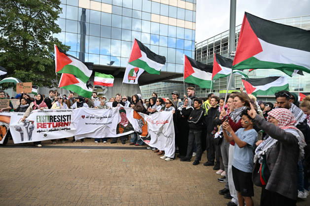 Demonstrators march in Brussels to commemorate Palestinians who lost their lives in Gaza BRUSSELS, BELGIUM - OCTOBER 10: Hundreds of demonstrators gather outside Brussels-Midi railway station before marching toward the Israeli Embassy to commemorate Palestinians who lost their lives in Gaza and call for political measures against Israel, in Brussels, Belgium, on October 10, 2026. Dursun Aydemir Anadolu Brussels Belgium. Editorial use only. Please get in touch for any other usage.  Copyright: x2026xAnadoluxDursunxAydemirx