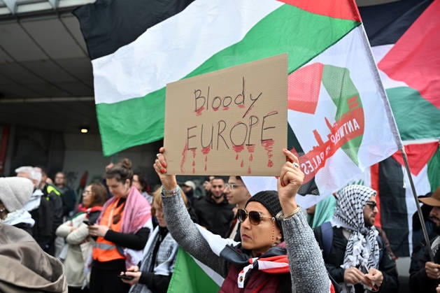 Demonstrators march in Brussels to commemorate Palestinians who lost their lives in Gaza BRUSSELS, BELGIUM - OCTOBER 10: Hundreds of demonstrators gather outside Brussels-Midi railway station before marching toward the Israeli Embassy to commemorate Palestinians who lost their lives in Gaza and call for political measures against Israel, in Brussels, Belgium, on October 10, 2026. Dursun Aydemir Anadolu Brussels Belgium. Editorial use only. Please get in touch for any other usage.  Copyright: x2026xAnadoluxDursunxAydemirx