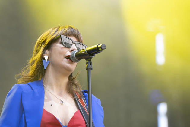 Nat Simons performs Hispanidad Festival 2026 in Madrid, Spain - 10 Oct 2026 Singer Nat Simons performs during the Hispanidad Festival 2026 concert at the Plaza de Espana. Madrid Spain Copyright: xAtilanoxGarciax xSOPAxImagesx PHOTO11514