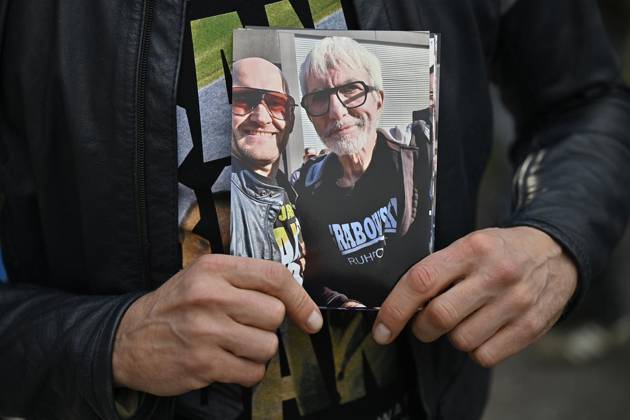 Fans and Friends Bid Farewell to Ralf Richter Photos from the Jahrhunderthalle ** FOR EDITORIAL USE ONLY ** EDITORIAL USE ONLY ** p Fans and friends bid farewell to Ralf Richter on Saturday, October 10, 2026, at the Jahrhunderthalle in Bochum, Germany (North Rhine-Westphalia). Copyright VladimirxWegener Copyright: VladimirxWegener doc87yzfxw3y3lvqzm8q2z ,EDITORIAL USE ONLY Copyright: VladimirxWegener