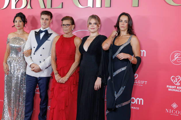 Global Gift Gala Monte-Carlo Monaco, Montà -Carlo, 2026-10-09. Marie Ducuret, Louis Ducruet, Princess Stà phanie of Monaco, Camille Gottlieb and Pauline Ducruet attends the second edition of the Global Gift Gala at the Hotel de Paris Monte-Carlo in Monaco on October 9, 2026. The charity event aims to raise funds for Fight Aids Monaco, Casa Ãngeles in Marbella, the Corazones Unidos fund in Mexico and the Quang Chau orphanage in Vietnam. . . Monaco, Montà -Carlo, 2026-10-09. Marie Ducuret, Louis Ducruet, Princesse Stà phanie de Monaco, Camille Gottlieb and Pauline Ducruet lors de la deuxieme à dition du Global Gift Gala à l™Hà tel de Paris Monte-Carlo, à Monaco, le 9 octobre 2026. Cette soirà e caritative vise à recueillir des fonds po Copyright: x Renà xLafarguex