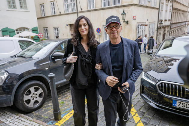The two-day elections to municipal assemblies ended in the Czech Republic together with the first round of the elections to one-third of the Senate, at 2:00 p.m. on October 10, 2026. On the photo: Minister of Culture Oto Klempir and his wife, Nadia Klempirova Safratova, arrrive at the Motorists for Themselves campaign headquarters in Prague. (CTKxPhoto VitxSimanek) CTKPhotoP2026101003929  CTKPhotoP2026101003929