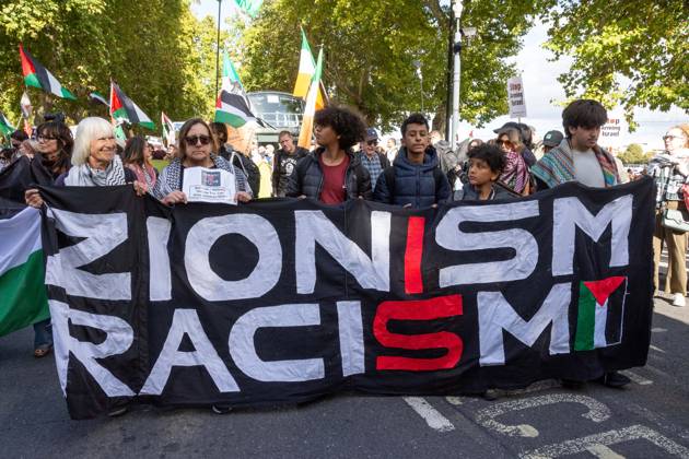 October 10, 2026, London, London, England: The National March for Palestine took place to mark the third anniversary of the start of the war in Gaza. Around ten thousand gathered on The Thames embankment and marched to Parliament Squre. They faced an Israeli counter demonstration of a handfull of protesters. Some arrests were reported by police. London England  - ZUMAr169 20261010_zip_r169_019 Copyright: xRodxHarbinsonx