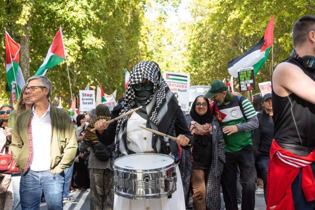 October 10, 2026, London, London, England: The National March for Palestine took place to mark the third anniversary of the start of the war in Gaza. Around ten thousand gathered on The Thames embankment and marched to Parliament Squre. They faced an Israeli counter demonstration of a handfull of protesters. Some arrests were reported by police. London England  - ZUMAr169 20261010_zip_r169_020 Copyright: xRodxHarbinsonx