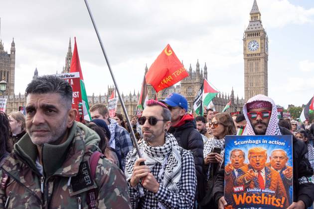October 10, 2026, London, London, England: The National March for Palestine took place to mark the third anniversary of the start of the war in Gaza. Around ten thousand gathered on The Thames embankment and marched to Parliament Squre. They faced an Israeli counter demonstration of a handfull of protesters. Some arrests were reported by police. London England  - ZUMAr169 20261010_zip_r169_039 Copyright: xRodxHarbinsonx