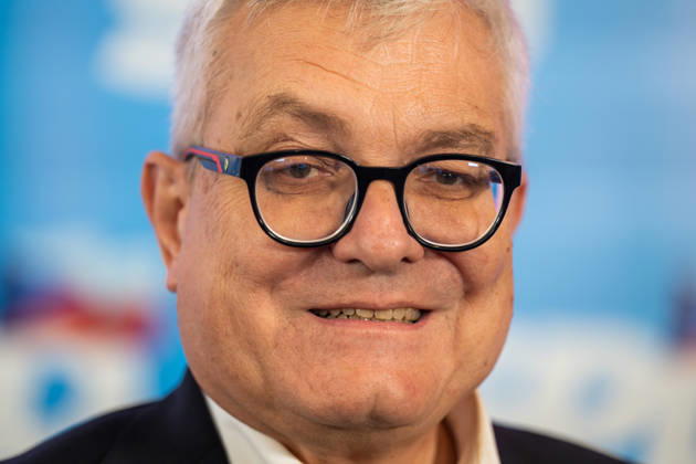 The two-day elections to municipal assemblies ended in the Czech Republic together with the first round of the elections to one-third of the Senate, at 2:00 p.m. on October 10, 2026. On the photo: Milan Urban, the SPD candidate for Mayor of Prague, at SPD s central campaign headquarters in Prague. (CTKxPhoto OndrejxDeml) CTKPhotoP2026101004889  CTKPhotoP2026101004889