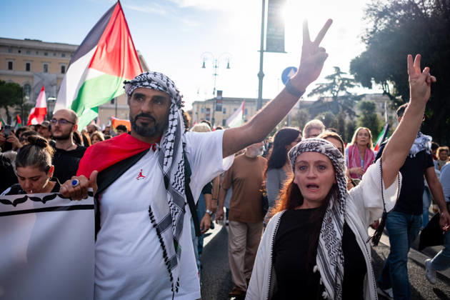 October 10, 2026, Rome, Rm, Italy: Thousands of people take to the streets of the capital to march in solidarity with Gaza and the Palestinians, and to call for the unblocking of humanitarian aid entering the Strip. Rome Italy - ZUMAg256 20261010_znp_g256_017 Copyright: xMarcoxDixGianvitox
