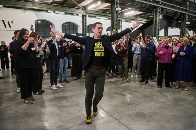 The two-day elections to municipal assemblies ended in the Czech Republic together with the first round of the elections to one-third of the Senate, at 2:00 p.m. on October 10, 2026. On the photo: Jan Grolich, Governor of South Moravia Region and Chairman of the KDU-CSL, is celebrating his election as a Senator in the first round of the Senate elections, at KDU-CSL+STAN campaign headquarters in Brno. (CTKxPhoto PatrikxUhlir) CTKPhotoP2026101008895  CTKPhotoP2026101008895