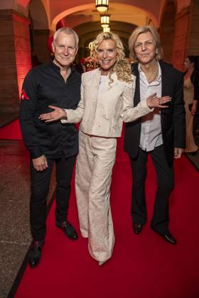 ABB HOPE GALA: Dirk Michaelis, Victoria Herrmann, and Rüdiger Ritchie Barton make a guest appearance on the red carpet at the 2026 Hope Gala at the Schauspielhaus Dresden on October 10, 2026, in Dresden, Saxony, Germany
