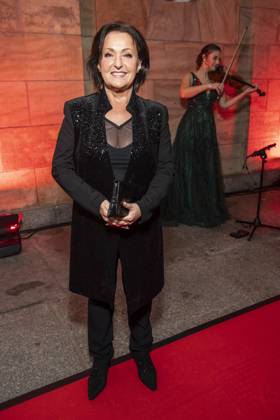ABB HOPE GALA: Ute Freudenberg walks the red carpet at the 2026 Hope Gala at the Schauspielhaus Dresden on October 10, 2026, in Dresden, Saxony, Germany