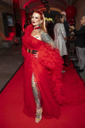 ABB HOPEGALA: Lyn Kuestner walks the red carpet at the 2026 Hope Gala at the Schauspielhaus Dresden on October 10, 2026, in Dresden, Saxony, Germany