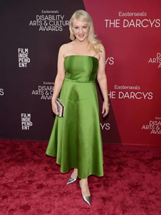 October 10, 2026, Santa Monica, California, USA: WENDI MCLENDON-COVEY attends the inaugural Easterseals Disability Arts & Culture Awards DARCYS Awards red carpet. Santa Monica USA  - ZUMAb173 20261010_aap_b173_085 Copyright: xBillyxBennightx
