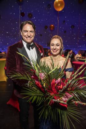 ABB HOPE GALA: Benjamin Bieneck and Ruth Moschner, the host duo, with a bouquet of flowers at the Hope Gala 2026 party at the Schauspielhaus Dresden on October 10, 2026, in Dresden, Saxony, Germany