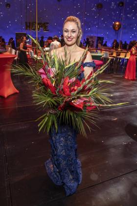 ABB HOPE GALA Ruth Moschner, host, holding a bouquet of flowers at the Hope Gala 2026 party at the Schauspielhaus Dresden on October 10, 2026, in Dresden, Saxony, Germany